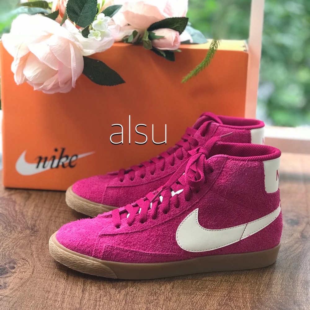 NWT Nike Blazer Mid Suede Pink Fog WMNS - Picture 2 of 8